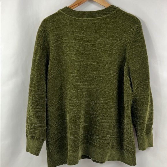 AnyBody Olive Green Chenille V-Neck 3D Textured Long Sleeve Sweater Size L - Picture 4 of 12